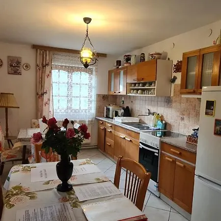 Eszter-lak Monostorapáti