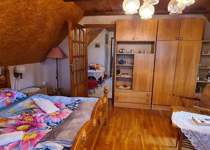 Eszter-lak Rum i privatbostad Monostorapáti